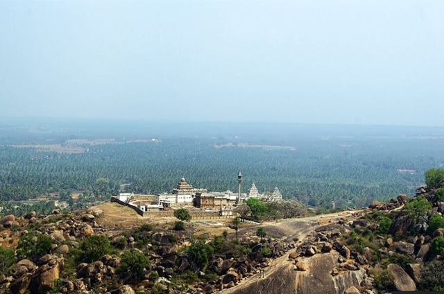 Shri Digambar Jain Atishaya Kshetra Shravanbelgola Karnataka