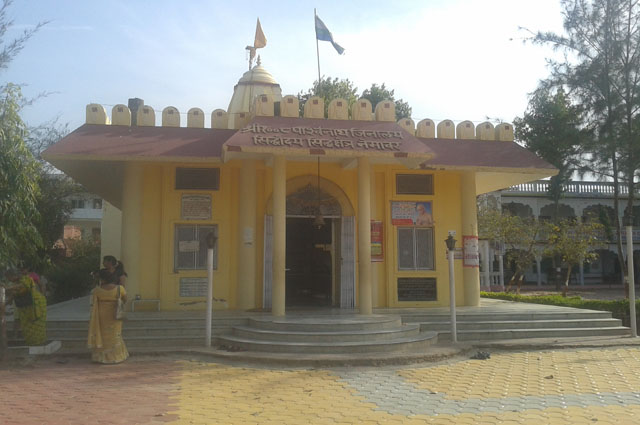 Shri Digamber Jain Revatat Siddhoday Siddhakshetra , Nemavar, Madhya Pradesh